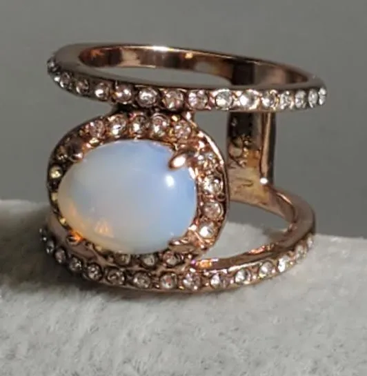 alice Rings R650 Rose Gold Opal Gem Rhinestone Ring