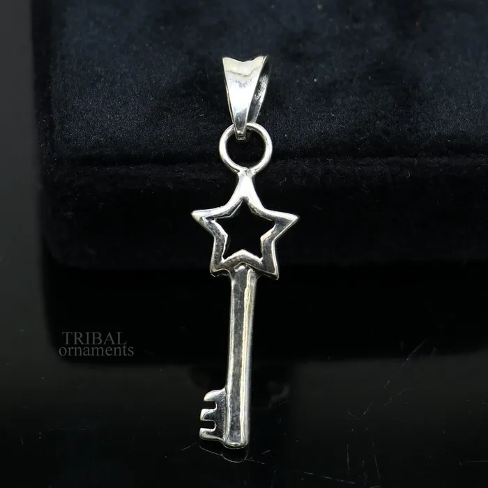 Necklaces TRIBAL ORNAMENTS 925 sterling silver vintage style handmade key and lock pendant amazing fancy stylish attractive pendant for boys and girls ssp1422