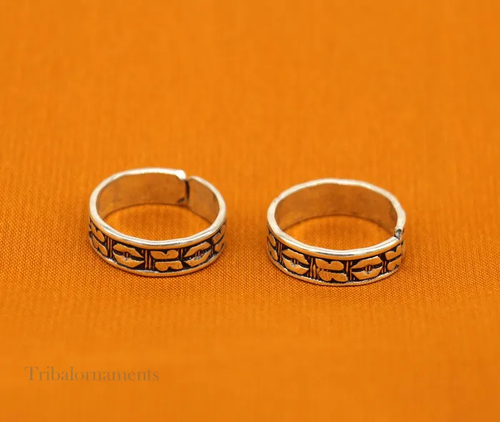 Rings TRIBAL ORNAMENTS Adjustable Toe ring 925 sterling silver handmade elegant design toe ring toe band stylish modern womens brides jewelry from india toer106