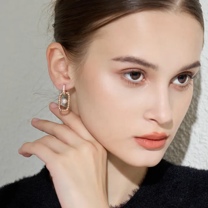 Top Grade Freshwater Pearl Earrings WE00571 CONNECT Pearly Lustre Earrings