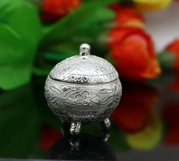 TRIBAL ORNAMENTS Exclusive 925 sterling silver unique antique design handmade brides eyes kajal box kumkum sindur box small trinket box article stb354 Rings TRIBAL ORNAMENTS Exclusive 925 sterling silver unique antique design handmade brides eyes kajal box kumkum sindur box small trinket box article stb354 Rings
