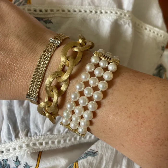 18K Yellow Gold Italian Satin Finish Oval Link Bracelet Croghans Bracelets