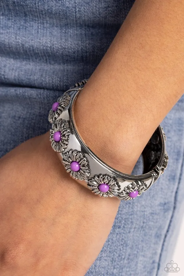 Bracelets Paparazzi Jewelry Paparazzi Bracelet Taking FLORAL Purple