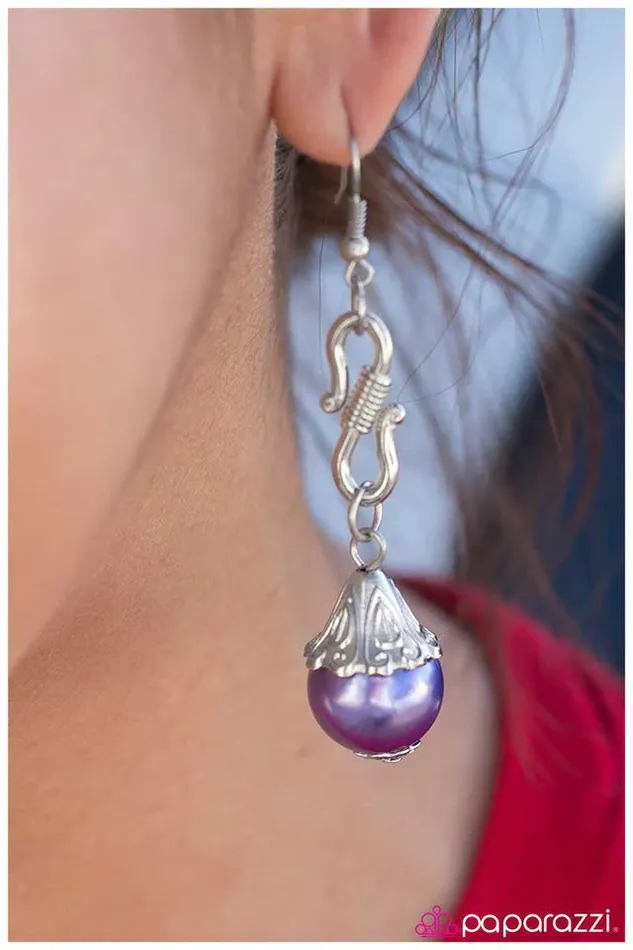 Earrings Paparazzi Jewelry Paparazzi Earring I Am Hooked Purple
