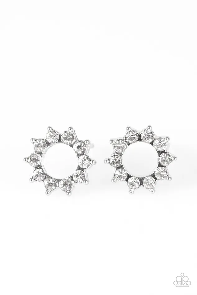 Earrings Paparazzi Jewelry Paparazzi Earring Richly Resplendent White Post