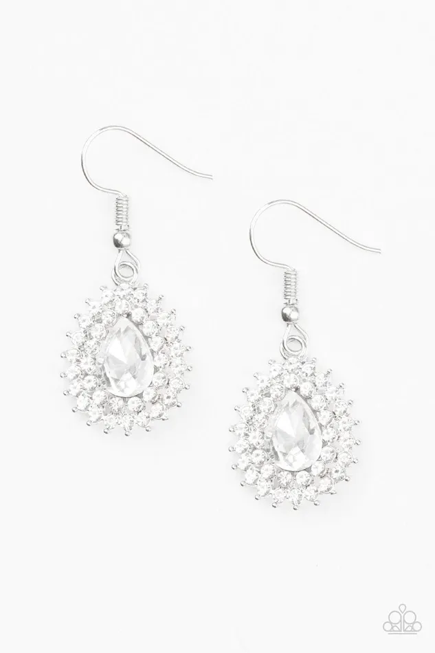 Earrings Paparazzi Jewelry Paparazzi Earring StarCrossed Starlet White