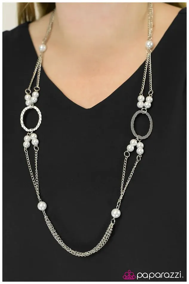 Necklaces Paparazzi Jewelry Paparazzi Necklace One Step At A Time White