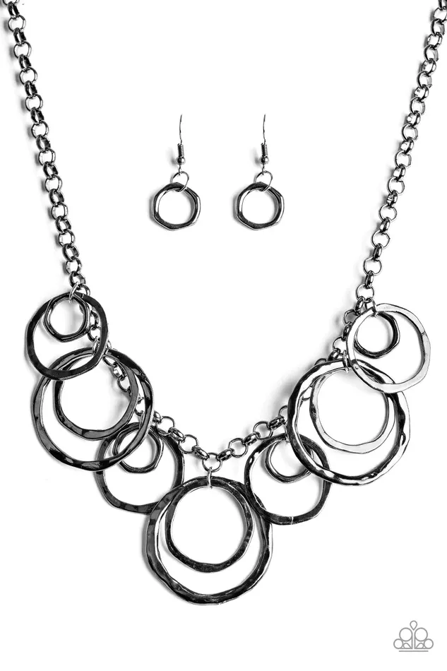Necklaces Paparazzi Jewelry Paparazzi Necklace Tour de FIERCE Black