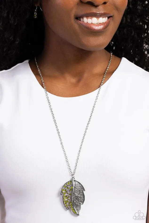 Necklaces Paparazzi Necklace A MidAUTUMN Nights Dream Green Paparazzi Jewelry