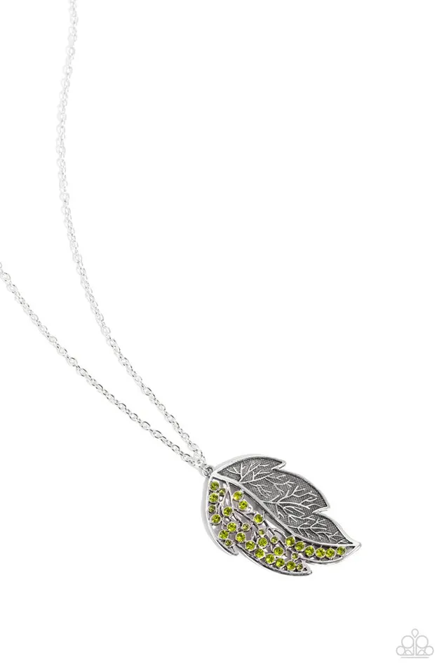 Necklaces Paparazzi Necklace A MidAUTUMN Nights Dream Green Paparazzi Jewelry Necklaces Paparazzi Necklace A MidAUTUMN Nights Dream Green Paparazzi Jewelry