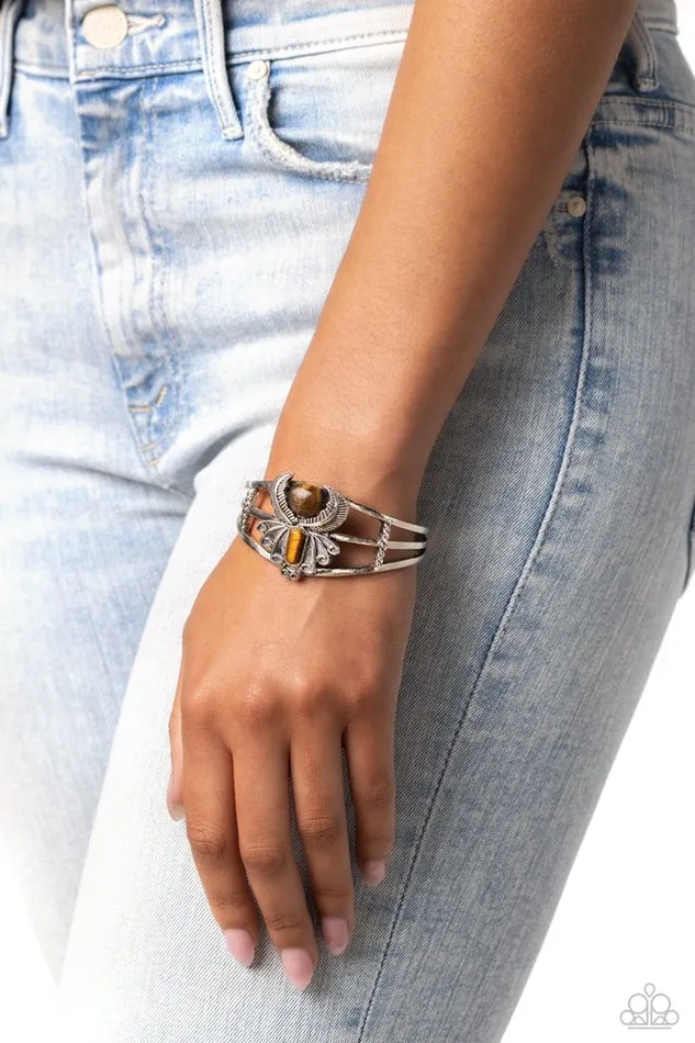Paparazzi Bracelet Peacock Plume Brown Paparazzi Jewelry Bracelets