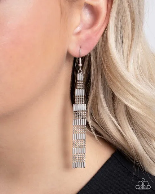 Paparazzi Earring Empire State Etiquette Silver Paparazzi Jewelry Earrings