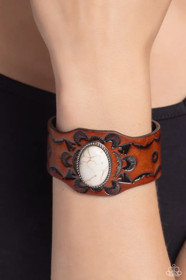 Paparazzi Jewelry Bracelets Paparazzi Bracelet Badlands Rover White