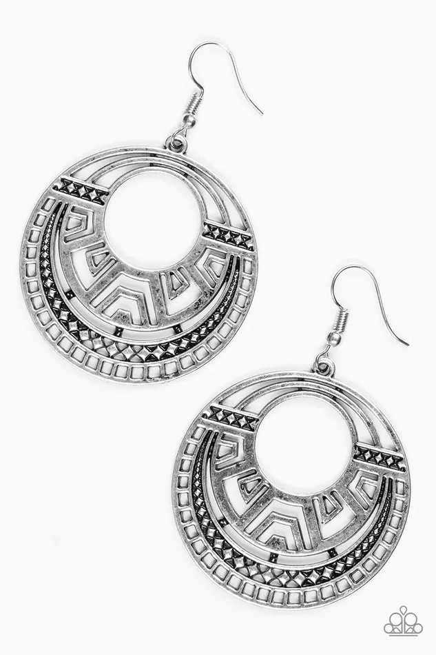 Paparazzi Jewelry Earrings Paparazzi Earring Modernly Mayan Silver