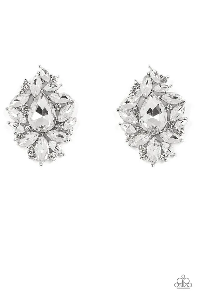 Paparazzi Jewelry Earrings Paparazzi Earring We All Scream for Ice QUEEN White Paparazzi Jewelry Earrings Paparazzi Earring We All Scream for Ice QUEEN White