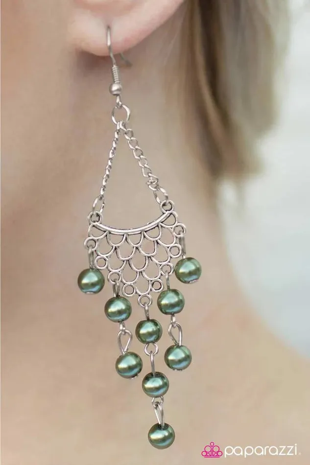 Paparazzi Jewelry Earrings Paparazzi Earring What A Catch Green