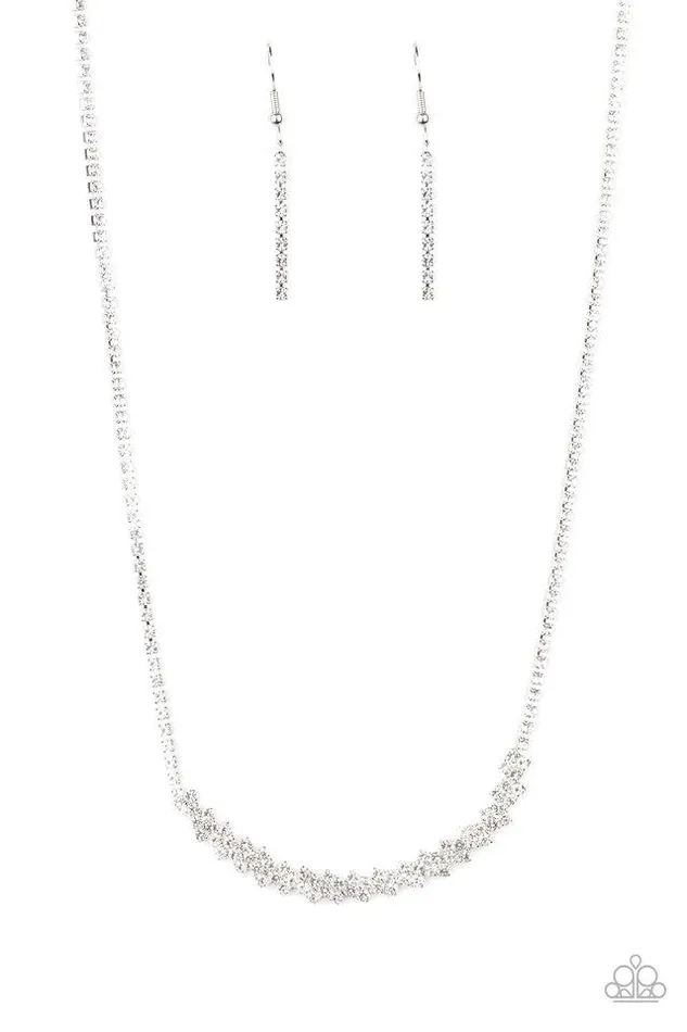 Paparazzi Jewelry Necklaces Paparazzi Necklace Glamour Glow White