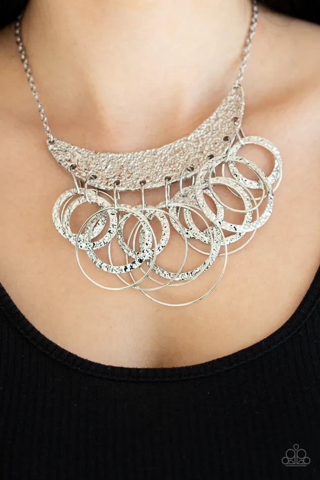 Paparazzi Jewelry Necklaces Paparazzi Necklace Metro Eclipse Silver