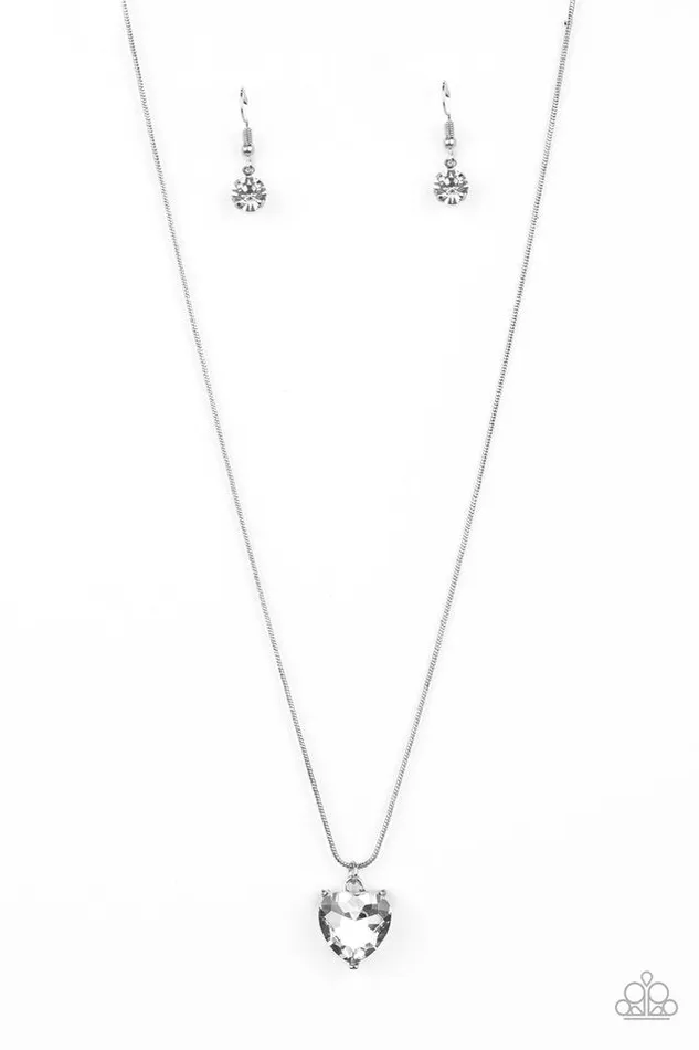 Paparazzi Jewelry Necklaces Paparazzi Necklace Smitten with Style White Paparazzi Jewelry Necklaces Paparazzi Necklace Smitten with Style White