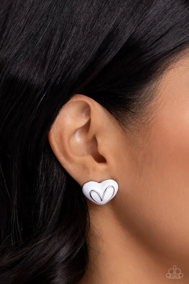 Paparazzi Jewelry Paparazzi Earring Glimmering Love White Earrings