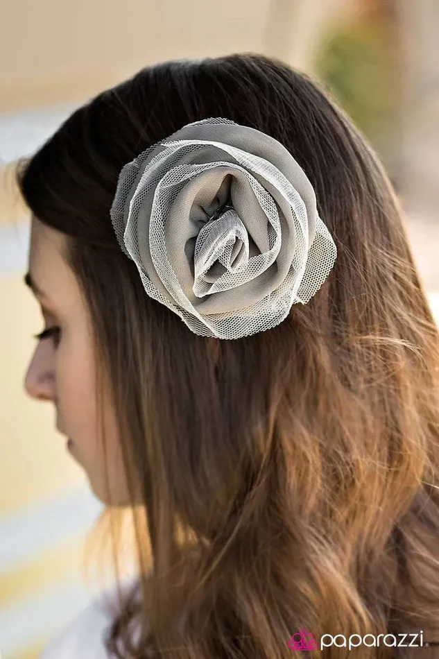 Paparazzi Jewelry Rings Paparazzi Hair Accessories Blooming Ballerina Silver