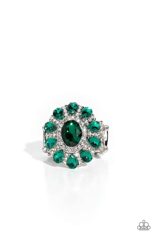 Paparazzi Jewelry Rings Paparazzi Ring GLIMMER and Spice Green Paparazzi Jewelry Rings Paparazzi Ring GLIMMER and Spice Green