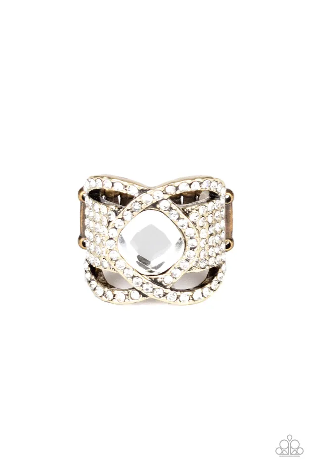 Paparazzi Jewelry Rings Paparazzi Ring Triple Crown Twinkle Brass