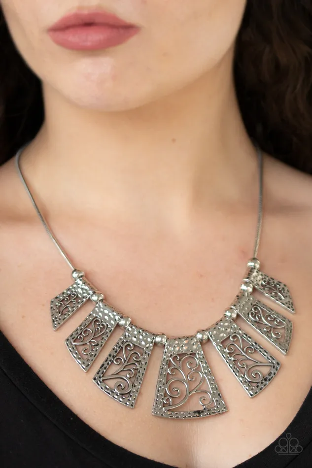 Paparazzi Necklace Vintage Vineyard Silver Paparazzi Jewelry Necklaces