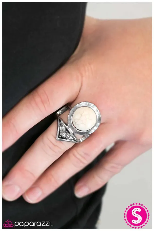 Rings Paparazzi Jewelry Paparazzi Ring Whats Your Point White