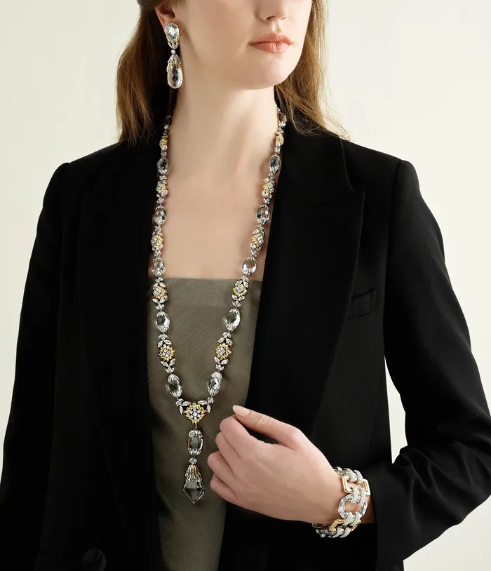 Carved Crystal Necklace David Webb Necklaces