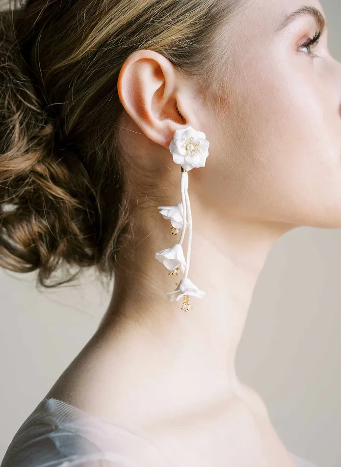Earrings twigs honey Dangling modern clay flowers bridal earrings Style 2547 Earrings twigs honey Dangling modern clay flowers bridal earrings Style 2547