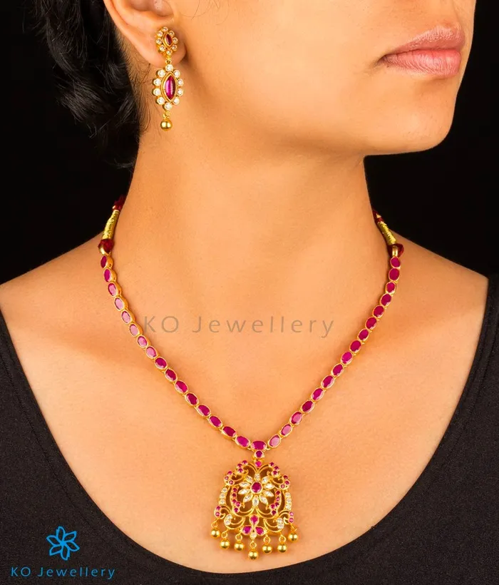 The Lohita Silver Kempu Necklace Silversmith Necklaces