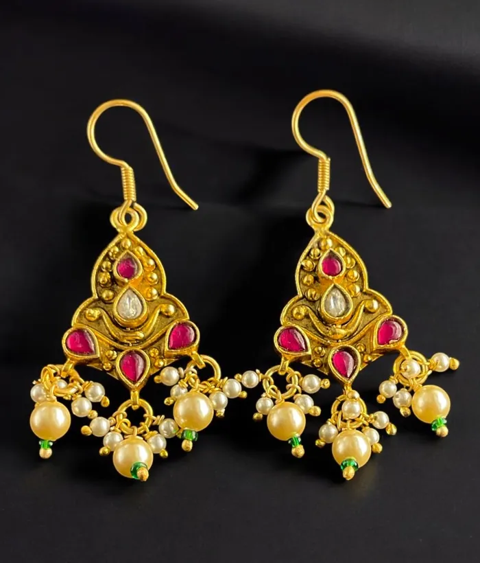 The Roya Silver Kundan Earrings Kundan Earrings
