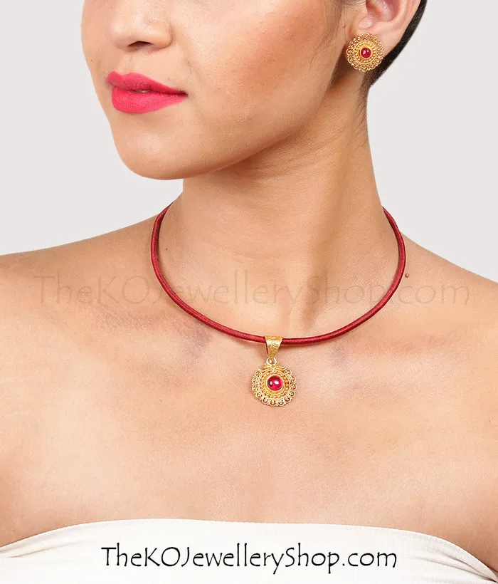 The Yuktvaa Silver Pendant Set Pearl Silversmith Necklaces
