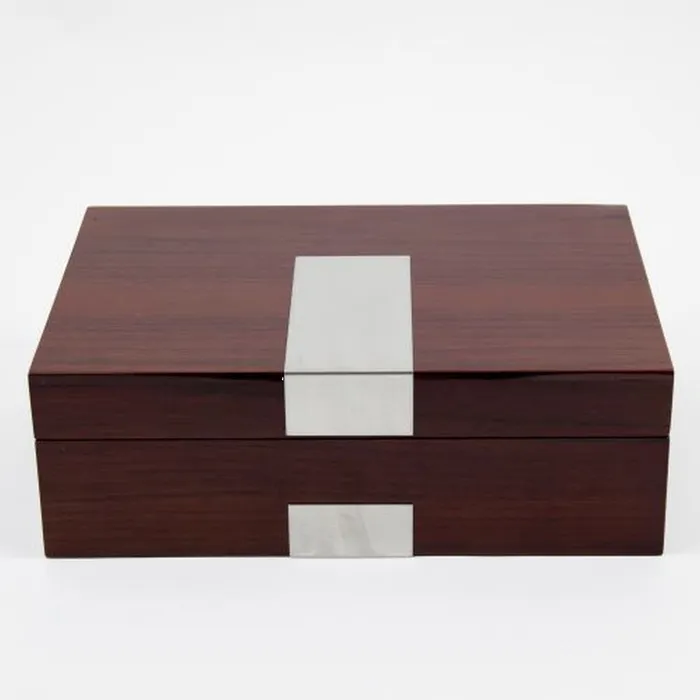 Watches Bey Berk Lacquered Walnut Wood 8 Watch Box Bey Berk Watches Bey Berk Lacquered Walnut Wood 8 Watch Box Bey Berk
