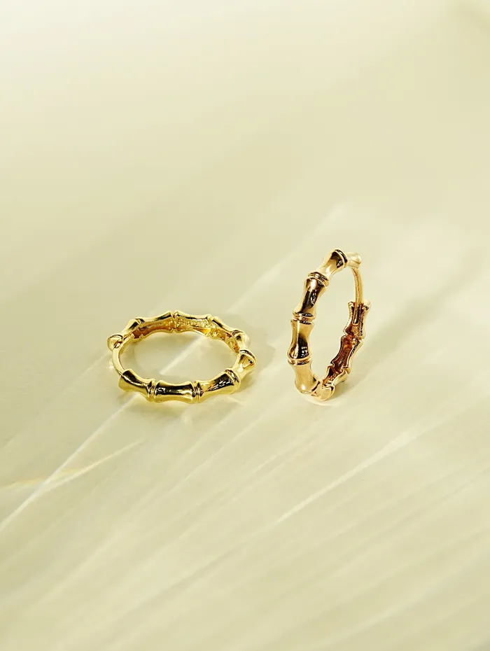 14K Gold Round Wave Hoop Earring MinimalBijoux Earrings