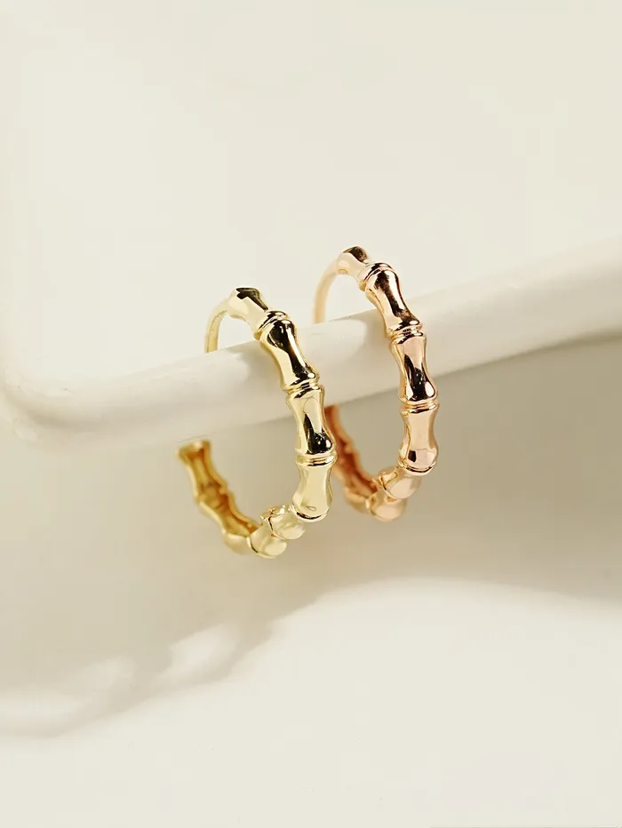 14K Gold Round Wave Hoop Earring MinimalBijoux Earrings