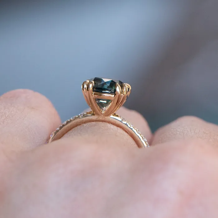 Anueva Jewelry 249ct Round Teal Blue Montana Sapphire Double Claw Prong Solitaire with French Diamonds in 18k Yellow Gold PreStyled Sets