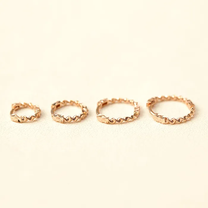 Earrings 14K Gold Twist Conch Hoop Earring MinimalBijoux