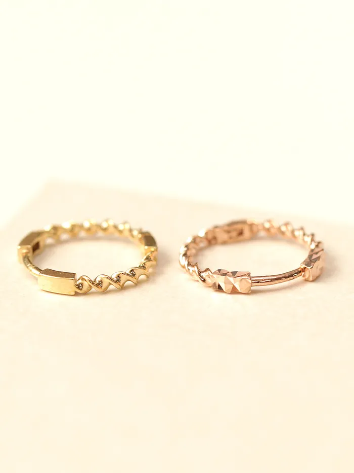 Earrings 14K Gold Twist Conch Hoop Earring MinimalBijoux