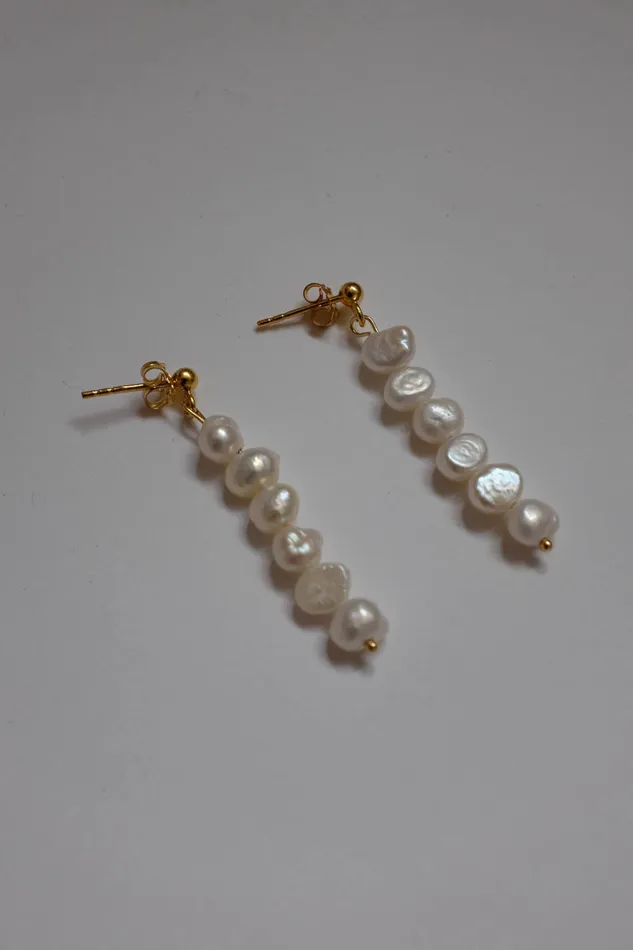 Earrings collectionno2 0032LONG PEARL EARRINGS