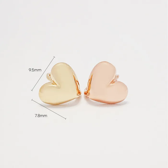 Earrings MinimalBijoux 14K Gold Lovely Voluminious Heart Cartilage Hoop Earring