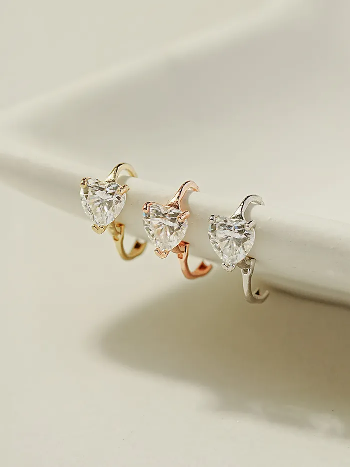 Earrings MinimalBijoux 14K Gold Moissanite Glory Heart Hoop Earring