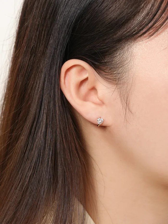 Earrings MinimalBijoux 14K Gold Moissanite Glory Heart Hoop Earring