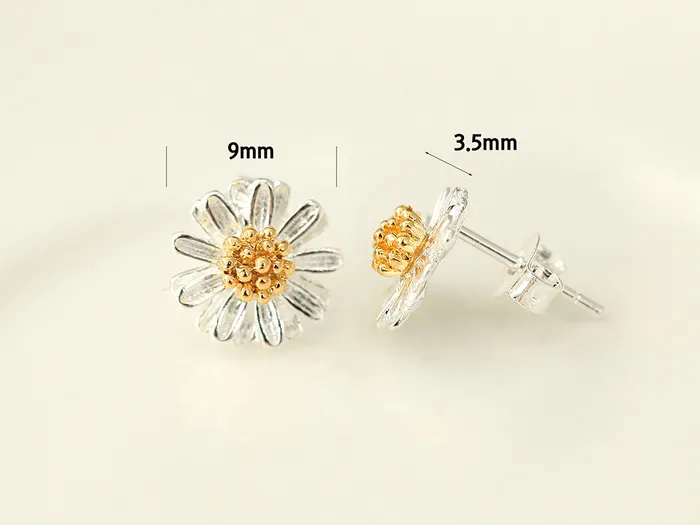 Earrings MinimalBijoux 925 Silver Daisy Stud Earring