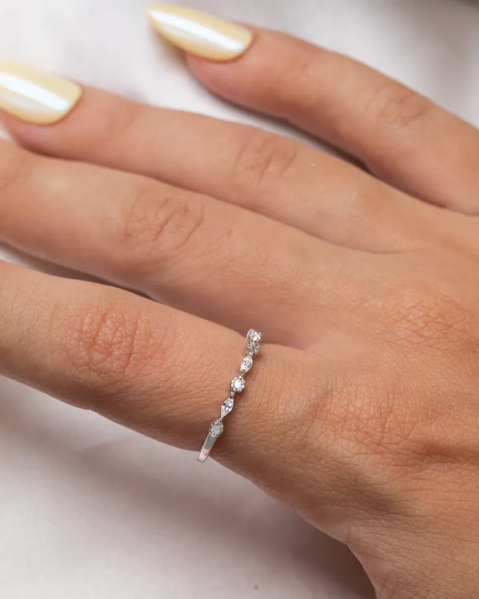 KOAY Silver Store Rings Circles Oval Ring