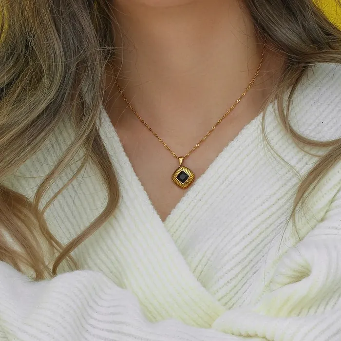 Mabel Love Co Necklaces Square Texture Sterling Silver Zircon Pendant Necklace