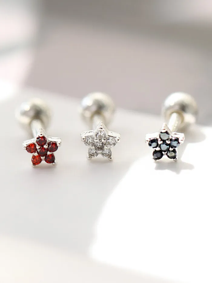 MinimalBijoux 925 Silver Mini Flower Cartilage Earring 16g Earrings