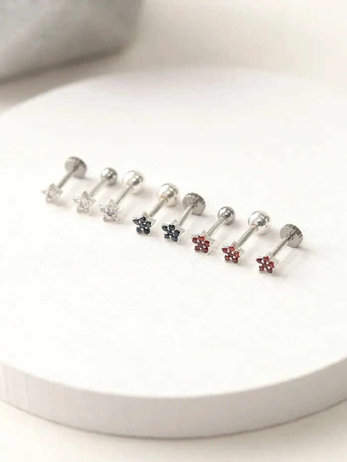 MinimalBijoux 925 Silver Mini Flower Cartilage Earring 16g Earrings