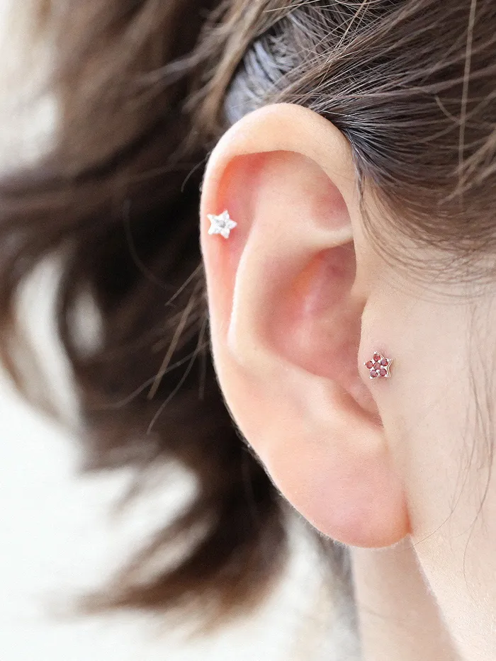 MinimalBijoux 925 Silver Mini Flower Cartilage Earring 16g Earrings